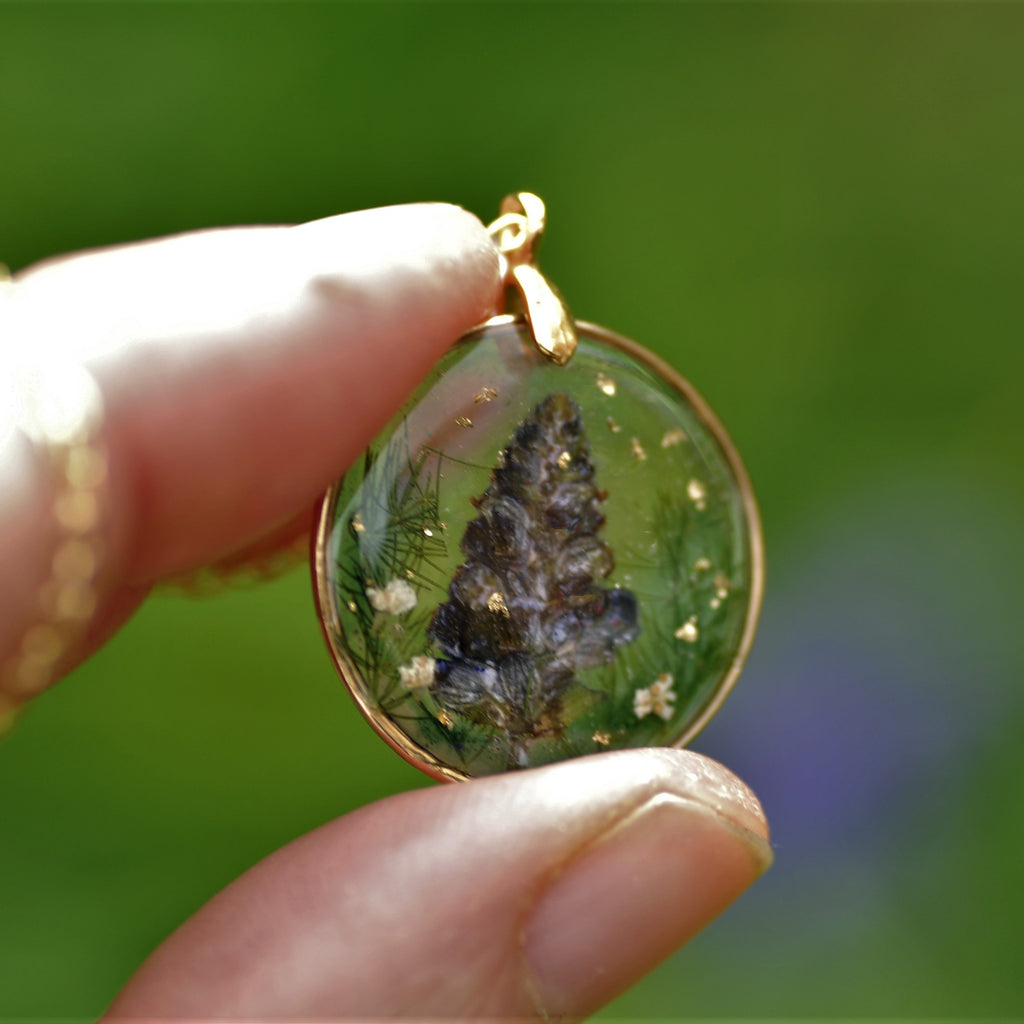Muscari circle necklace - gold fill